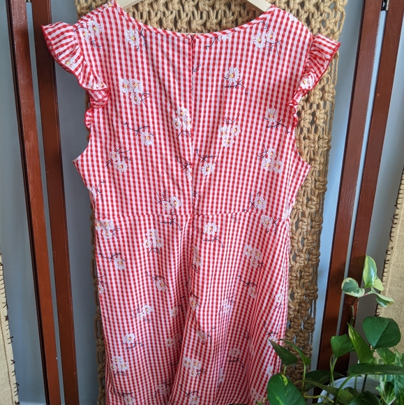 Red Gingham Daisy Summer Dress (XL/1X) - Picture 6 of 7
